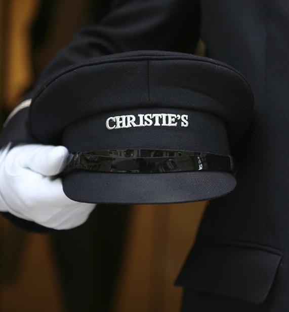 A Axpe é afiliada à Christie’s. O que você ganha com isso?